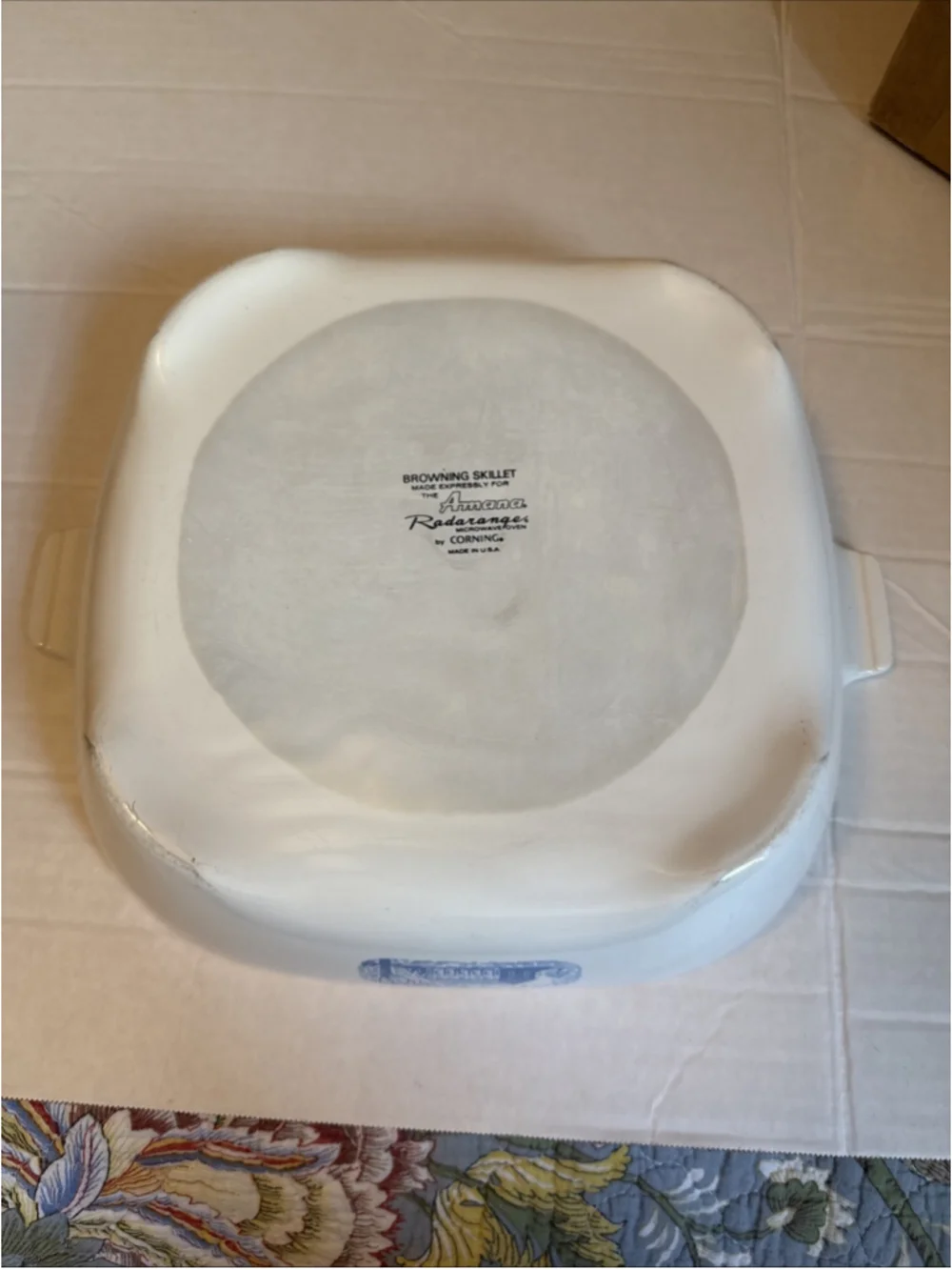 VTG Corning Ware Colonial House Blue Browning Skillet Amana, Microwave Safe